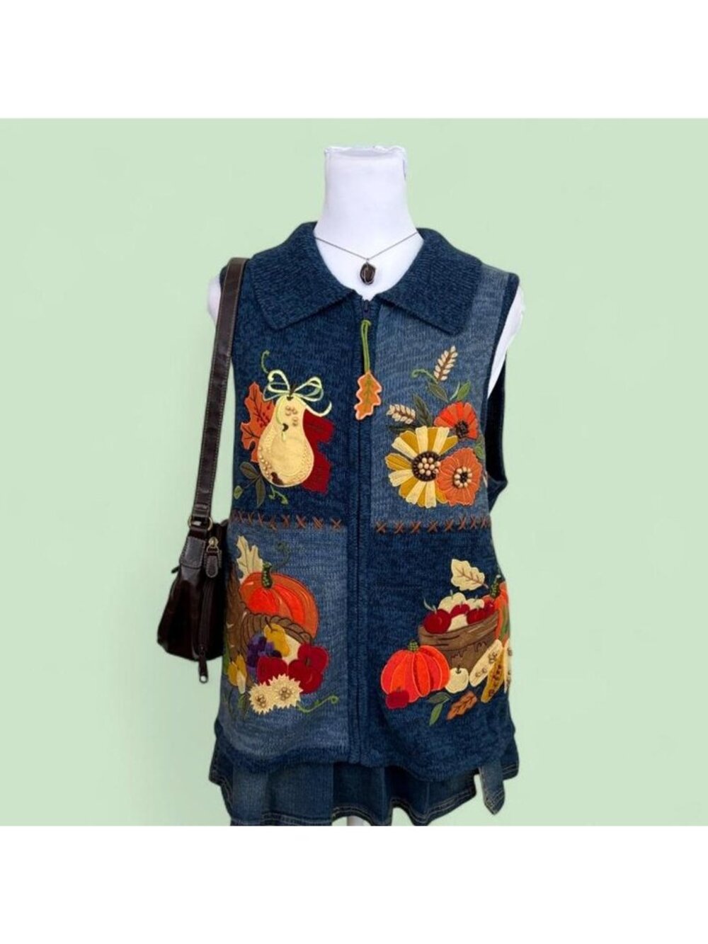 90s autumnal cottagecore zip sweater vest
